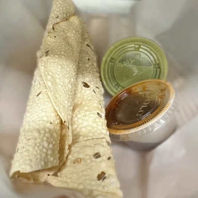 Papadum.
